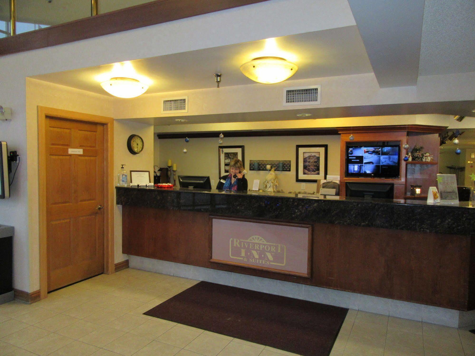 Express Suites Riverport Inn And Suites Winona Exterior foto